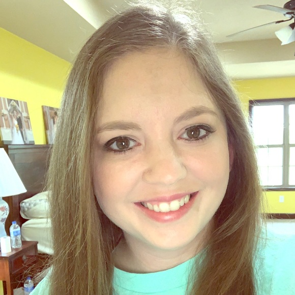 Meet your Posher, Gracie - Picture 1 of 1